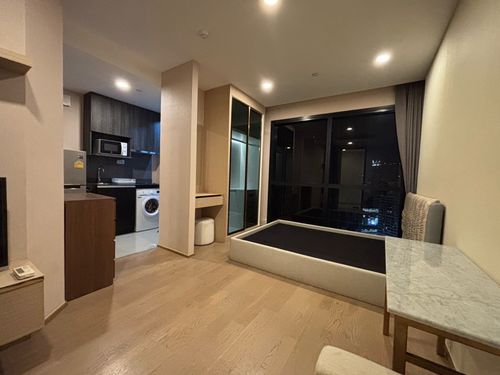 Ashton Chula-Silom – Beautiful Room, Ready to Move In!  Studio 24sq.m. 22k/m📞Phat 064-642-8664