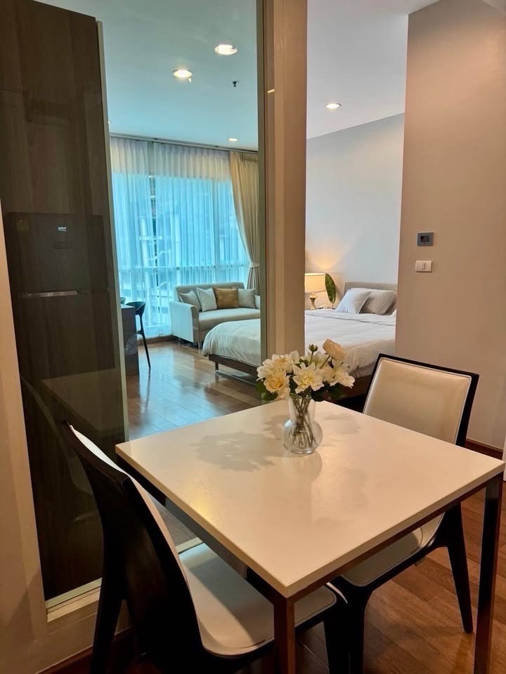 🔥Rent at The Address Chidlom 🔥1BR 1BR 🔥25,000🔥45sqm 🔥Floor12