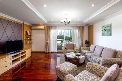 ✨Condo in Phromphong for rent! 3 bedroom with 200 sq.m fully furnished near BTS Phromphong, Fuji Supermarket 