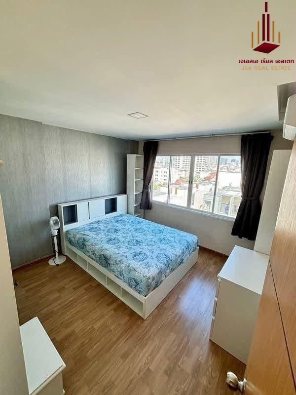 ✨ For Rent: The Maple Ratchada - Ladprao Condo ✨  💰 Only 14,000 THB/month