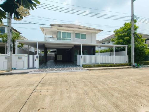 ขาย บ้าน Perfect Place Sukhumvit 77 – Suvannabhumi เนื้อที่ 54.9 ตร.วา 190 ตร.ม. 3 ห้องนอน 3 ห้องน้ำ จอดรถได้ 2-3 คัน