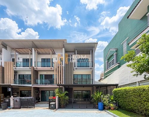 ที่สุดของพระราม 2 หลังมุมรีโนเวทใหม่! หน้าบ้านไม่ชนใคร พื้นที่เยอะ 🔥🏡 Town Avenue Rama 2 Soi 30 / 3 Bedrooms (FOR SALE), ทาวน์ อเวนิว พระราม 2 ซอย 30 / 3 ห้องนอน (ขาย) BALL330