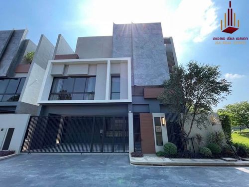 ✨ For Rent: BuGaan Krungthep Kreetha ✨ 💰 Only 250,000 THB/month