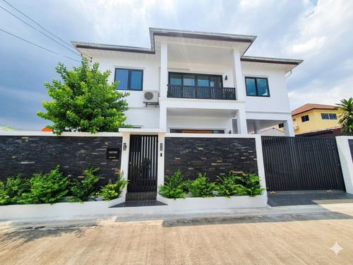 2-storey detached house for sale, Kosum Niwet, Lak Si, house ready to move in. Near Central Chaengwattana