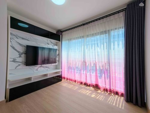 Urgent Sale! Ploen Ploen Condominium Pakkret-Chaengwattana 2 Large 44.88 sq.m. Corner Unit with 2 Bedrooms. 5th Floor with Unobstructed Views. Fully equipped with all electrical appliances—ready for immediate move-in. Incredible value 
