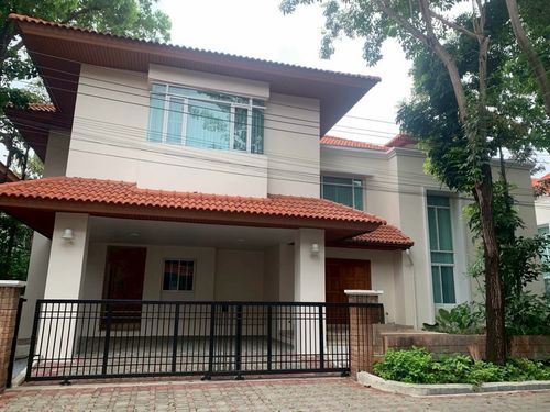 Pet Friendly House for Rent Near ISB Spacious Layout Ideal for Family Living and Expat Community