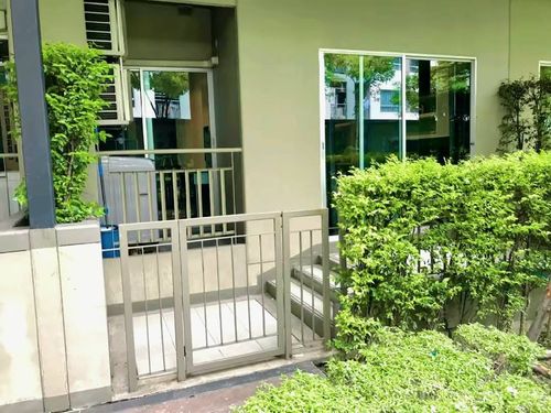 (Code SM1849) Condo for sale, Lumpini Ville On Nut - Phatthanakan project: Lumpini Ville On Nut - Phatthanakan // Condo next to the main road, has a shuttle to the Airport Link.