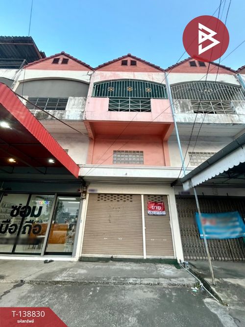 Commercial building for sale, 3.5 floors, area 19 sq m, Phan Thong, Chonburi.