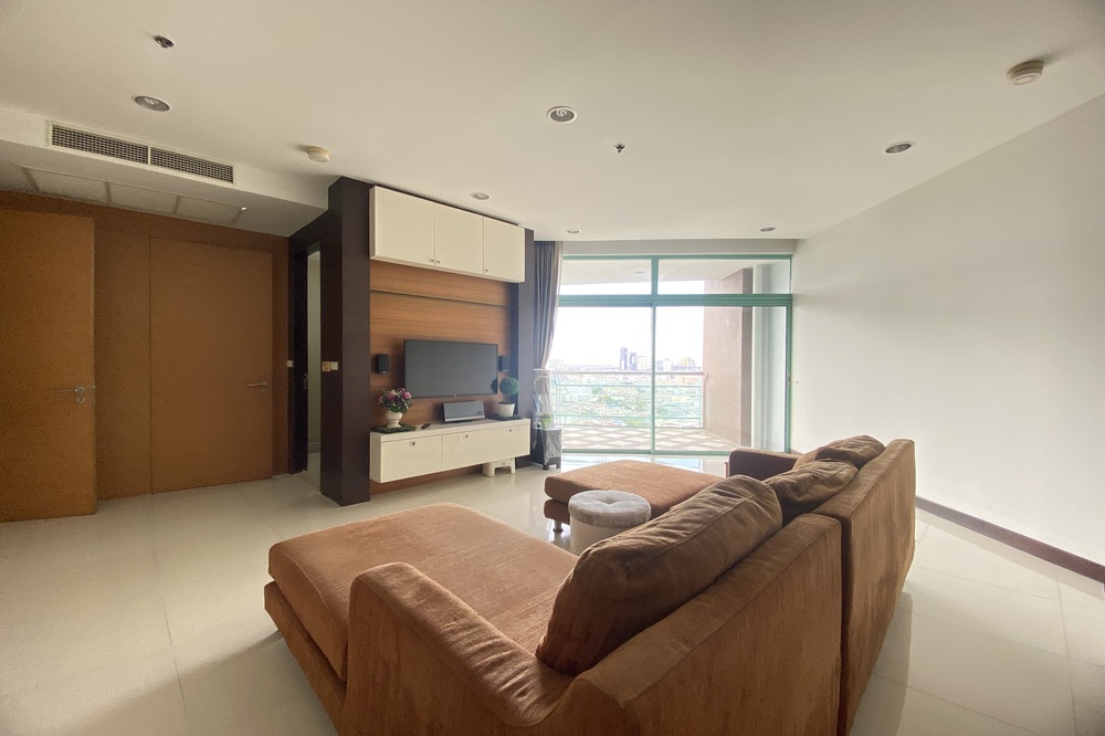 🔥 ขายด่วน !! 🔥 Chatrium Riverside Condominium, 2 ห้องนอน, 2 ห้องน้ำ, ชั้นสูง 19++, ห้องนั่งเล่นกว้าง, ระเบียงกว้าง !! Code C20260500023 แต่งครบ, ราคาพิเศษ!!📣📣