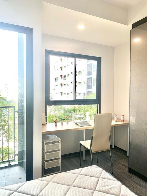 Ideo Chula-Samyan — where city life, university life, and investment potential come together. 🛏️1Bed 34sq.m. 💰6.5mb.
☎️Phat 064-642-8664