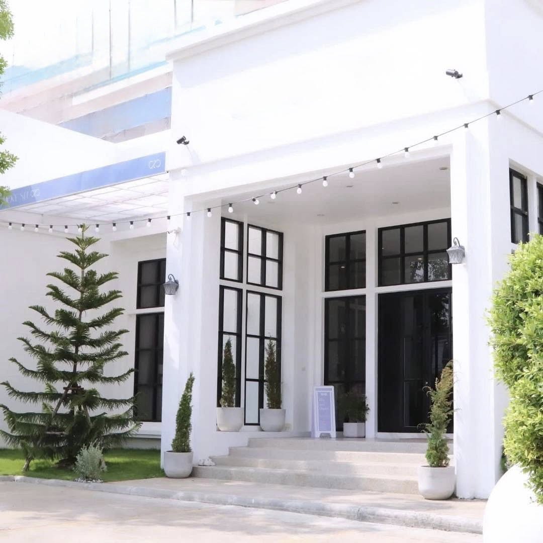 🔥Land for sale with building in Bearing area, potential location, Soi Bearing 5, just 3 minutes ✨ to the Bearing BTS station.