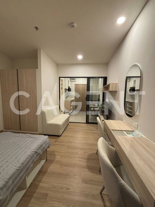 For rent: Escent Ville Surat Thani project, next to Central Surat Thani. Ready to move in, new project, high building.