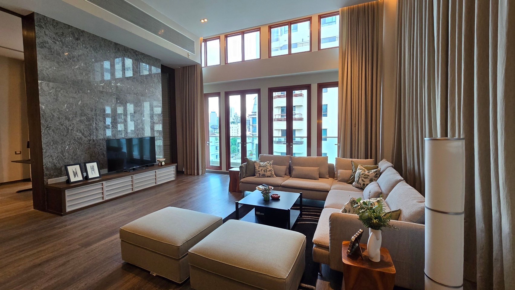 The Crest Ruamrudee for rent 3 beds 3 baths 265.83 sqm 150,000 per month