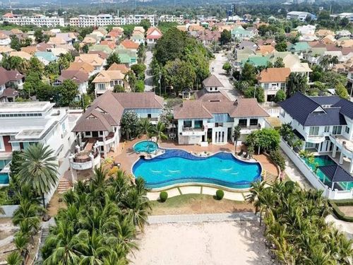 ขายบ้านเดี่ยว 2 ชั้น Casalunar Village ติดทะเล ถนนสุขุมวิท Private สูง