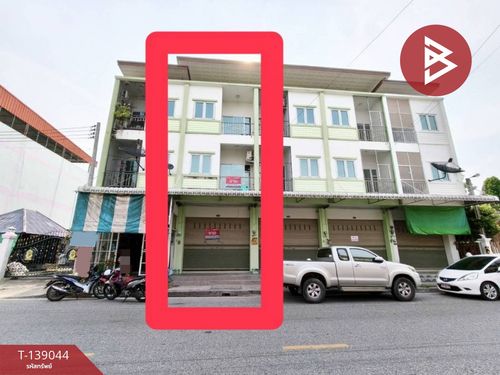 3-story commercial building for sale, area 17.8 sq m, Thetsaban Phatthana Road, Phanat Nikhom, Chonburi.
