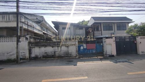 บ้านพร้อมที่ดิน ลาดพร้าว 15 | 45 ตร.ว. ใช้ชีวิตสะดวก รายล้อมด้วยห้าง ร้านอาหาร และออฟฟิศ No.59-HH-69009