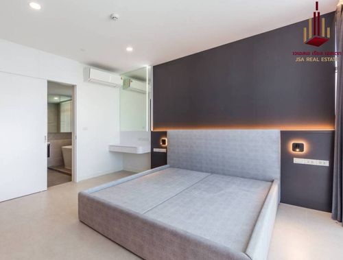 ✨ For Rent: Fullerton Sukhumvit Condo ✨ 💰 Only 120,000 THB/month