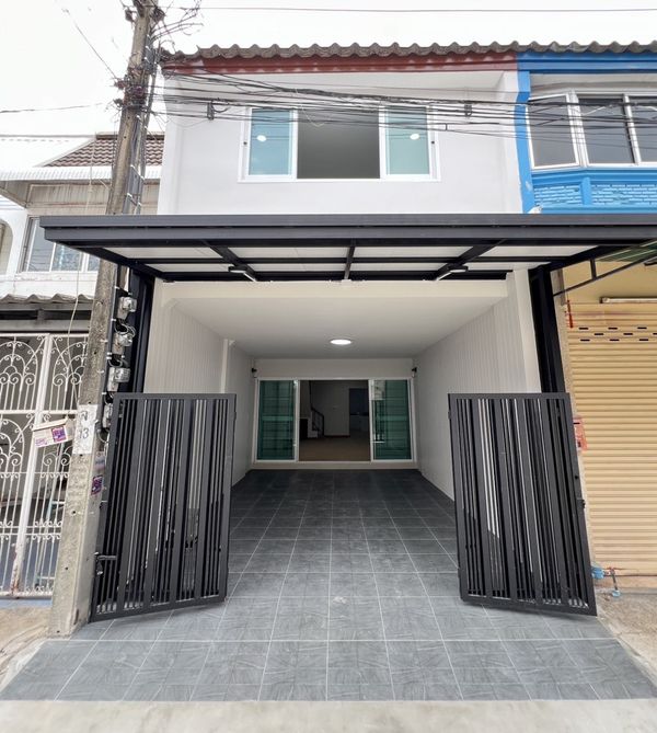 For Sale Townhouse/Townhome , Moobaan Sena Villa 84 , newly renovated , Khlong Chan , Bang Kapi , Bangkok , CX-156596