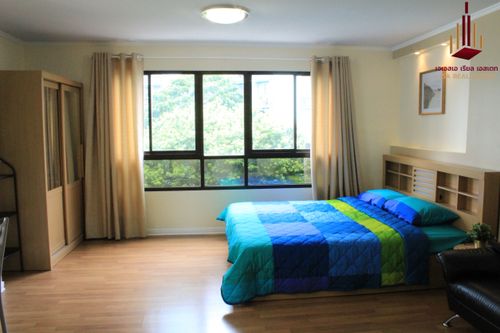 ✨ For Sale : Lumpini Place Narathiwas 24 Condo ✨  💰 Only 2,500,000 THB