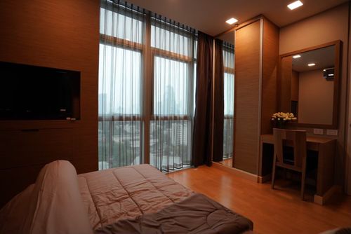 ขายคอนโด Nusasiri Grand ราคา 11,900,000 บาท [MKsr260407]