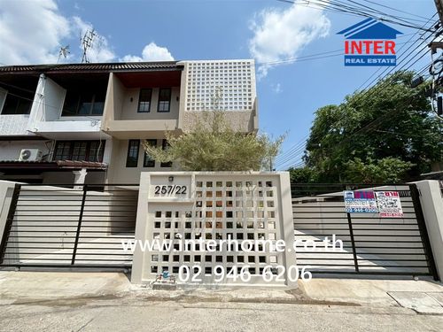 ทาวน์โฮม 3 ชั้น 38 ตร.ว. หมู่บ้านชวนชื่น ประชาชื่น30 ติดทางด่วนประชานุกูล ซอยประชาชื่น30 ถนนประชาชื่น เขตบางซื่อ กรุงเทพมหานคร