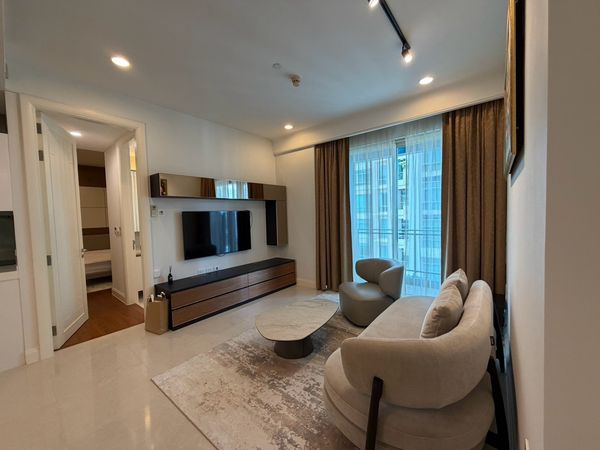AVAILABLE (For Rent) 2 BEDROOM 2 BATHROOM 96.86 SQ.M  -- CALL NOW 094-641-5974