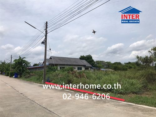 Empty land 4 rai 91 sq m. Empty land near Saen Phuda Temple. College of Innovation Management Technology Chachoengsao-Bang Pakong Road, Saenphuda Road, Ban Pho, Chachoengsao