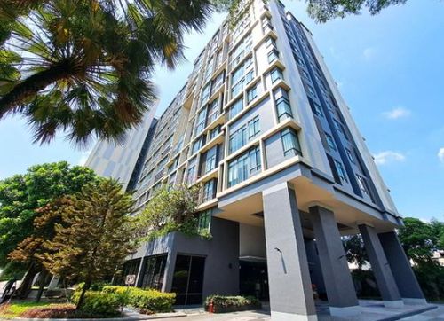 ✨ For Sale: Ideo Blucove Sukhumvit Condo ✨ 💰 Only 5,500,000 THB, best price in the building. Happy to serve you. If interested, contact Mr. James Mar.
