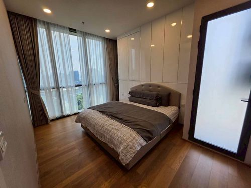 Wish Signature: 60 sqm. 2bed 2bath 1 living, 20+th floor with private lift. ห้อง 60ตรม.  2ห้องนอน2 ห้องน้ำ 1 ห้องนั่งเล่น ชั้น 20+, มีลิฟท์ส่วนตัว เดินไปพารากอน400เมตร BTSพญาไท ลิฟต์ส่วนตัว private lift