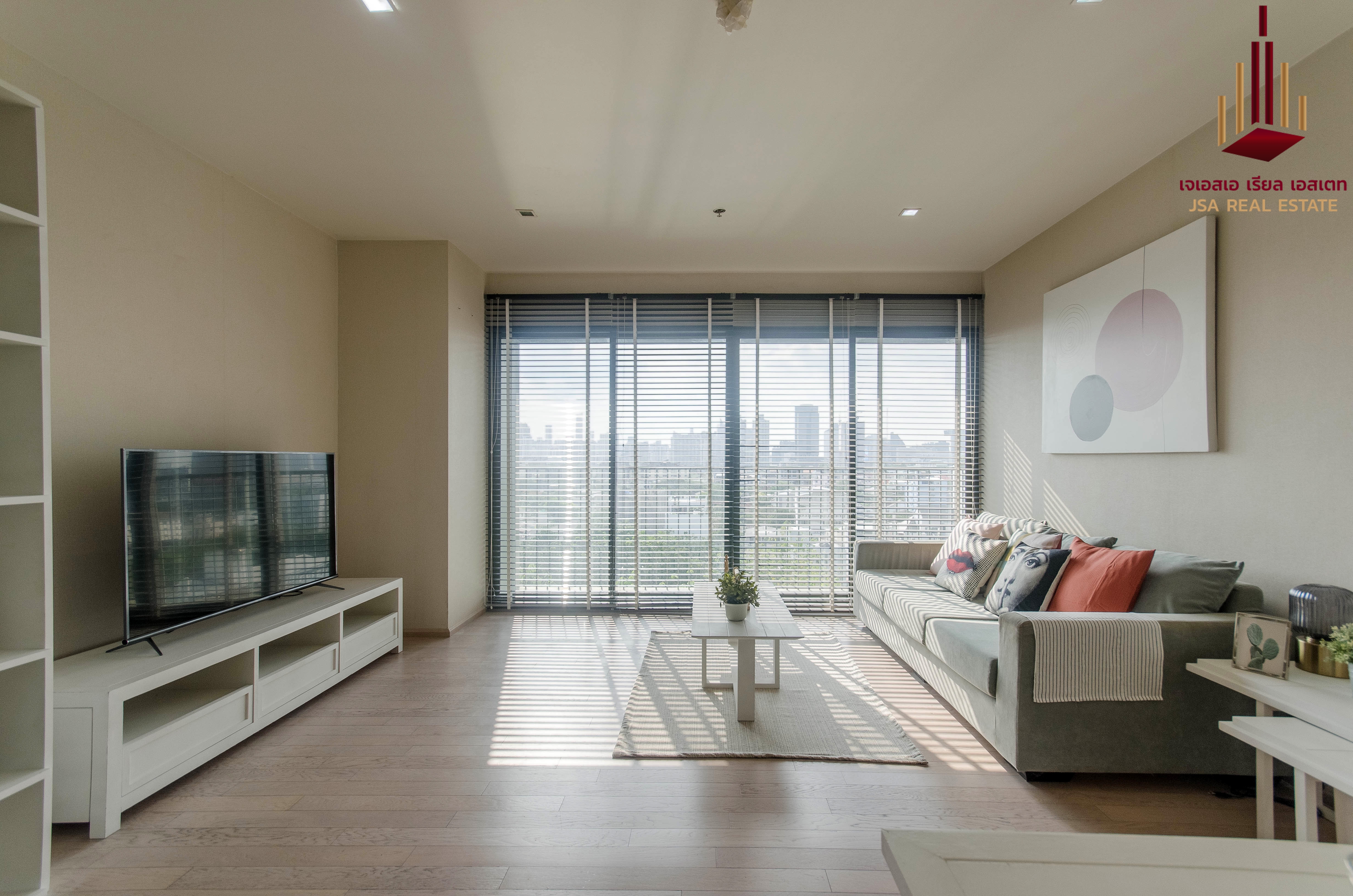 ✨ For Rent: Noble Solo  Condo ✨  💰 Only 33,000 THB/month