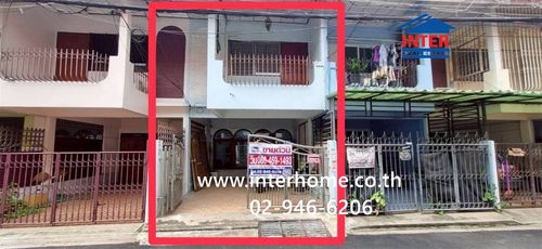 Townhouse, 2 floors, 15 sq m, near many banks, Asoke-Din Daeng, Soi Asoke-Din Daeng 21, Intersection 11 (Soi Pho Pan 10), Rama 9 Road, Asoke-Din Daeng Road, Din Daeng District, Bangkok.