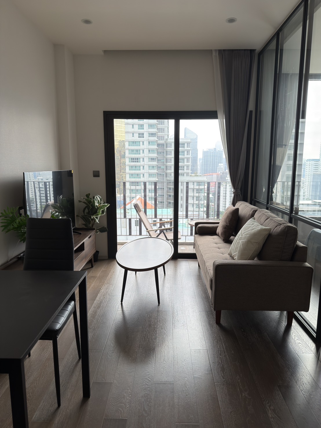 FQ ขายคอนโด Muniq Sukhumvit 23 ราคา 10,500,000 บาท [MKs260505]