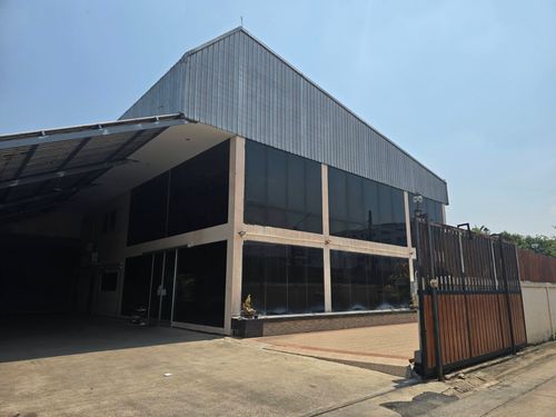 For Rent, Warehouse + Office Size 600 sqm. 📍 Lat Phrao Wang Hin 47