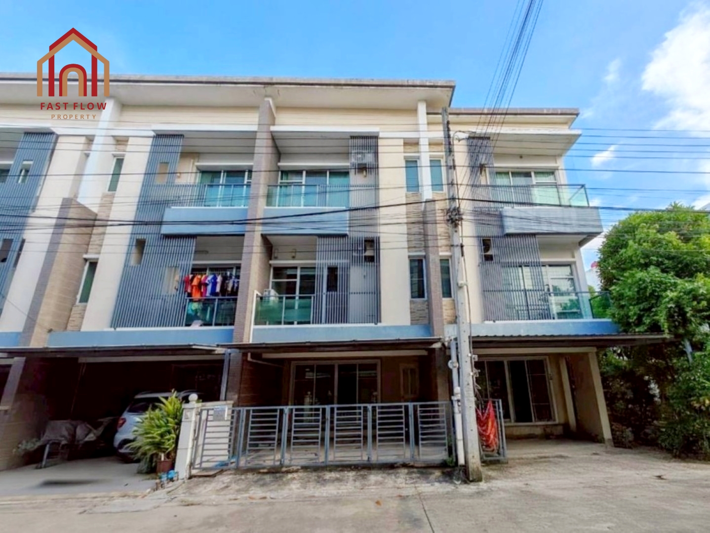 ขายด่วน ทาวน์โฮม 3.5 ชั้น ทาวน์พลัสเอ็กซ์ - ประชาชื่น (Townplus X Prachachuen) ใกล้ทางด่วนงามวงศ์วาน กระทรวงสาธารณสุข ทาวน์เฮ้าส์ ซอยงามวงศ์วาน21 ต่อเติมครัว ต่อเติมโรงรถ ARA