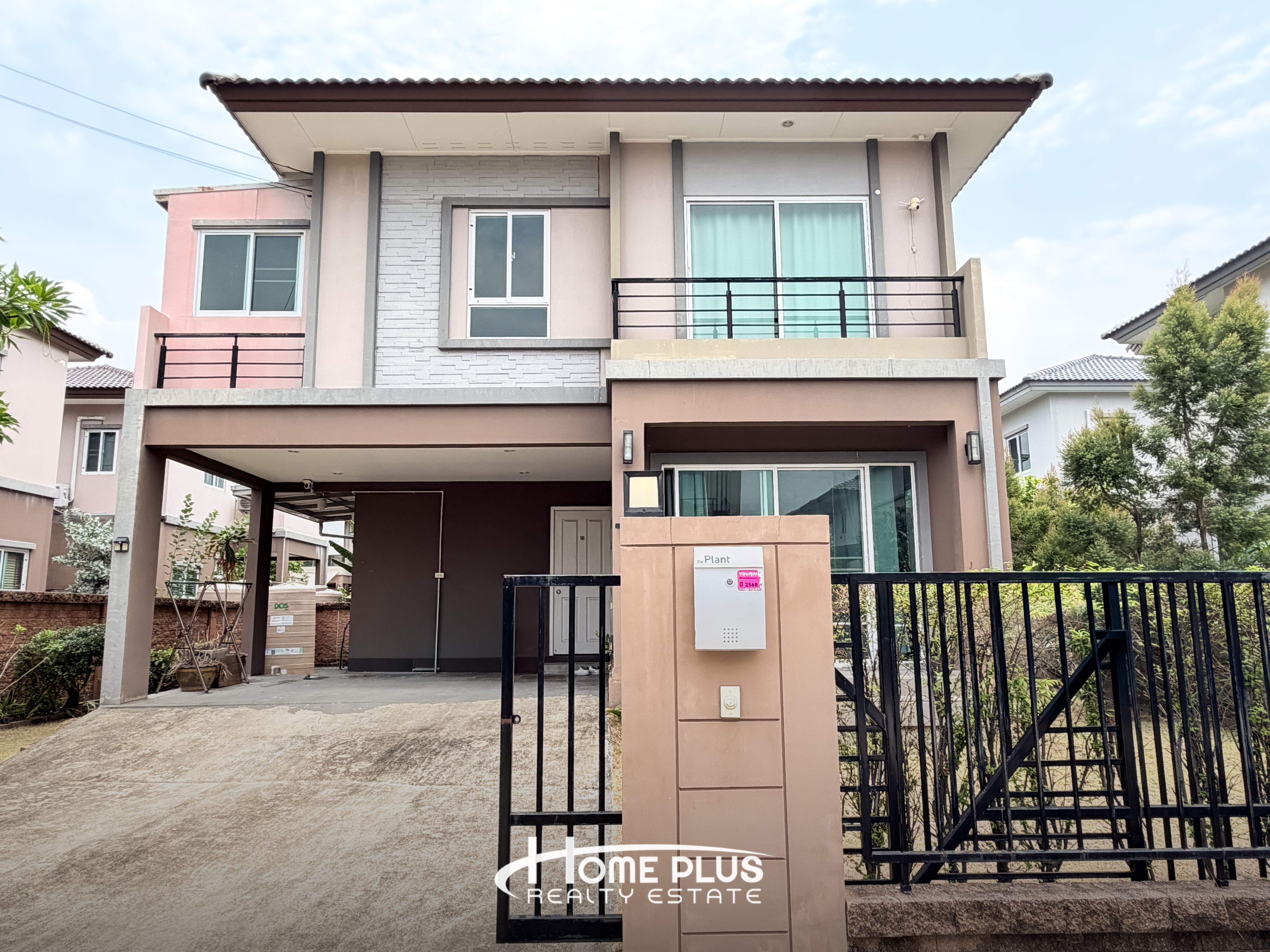 2-story detached house for sale, The Plant Theparak-Bangna, Theparak Road, Km. 16, Bang Pla Subdistrict, Bang Phli District, Samut Prakan.