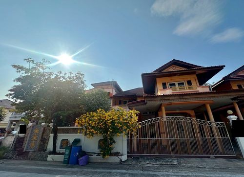 81 sq m, 4 bedrooms, 6 bathrooms, 3-story detached house, Preecha Srinakarin, Nam Daeng, Bang Phli.