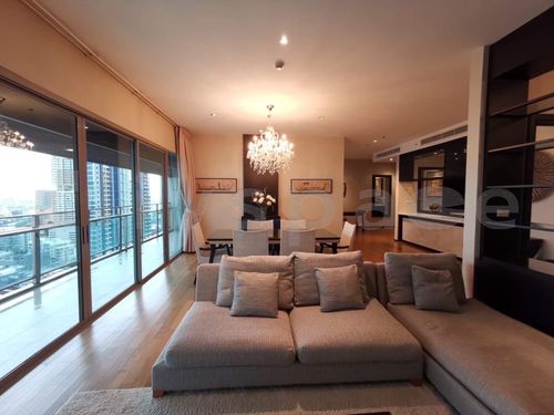 ▚ LI193ツ FOR RENT: The Madison Sukhumvit 41 ✨ 3BR 230sqm. Stunning Corner Unit! Heart of Sukhumvit with Maid Room &amp; Private Bath 🏙️