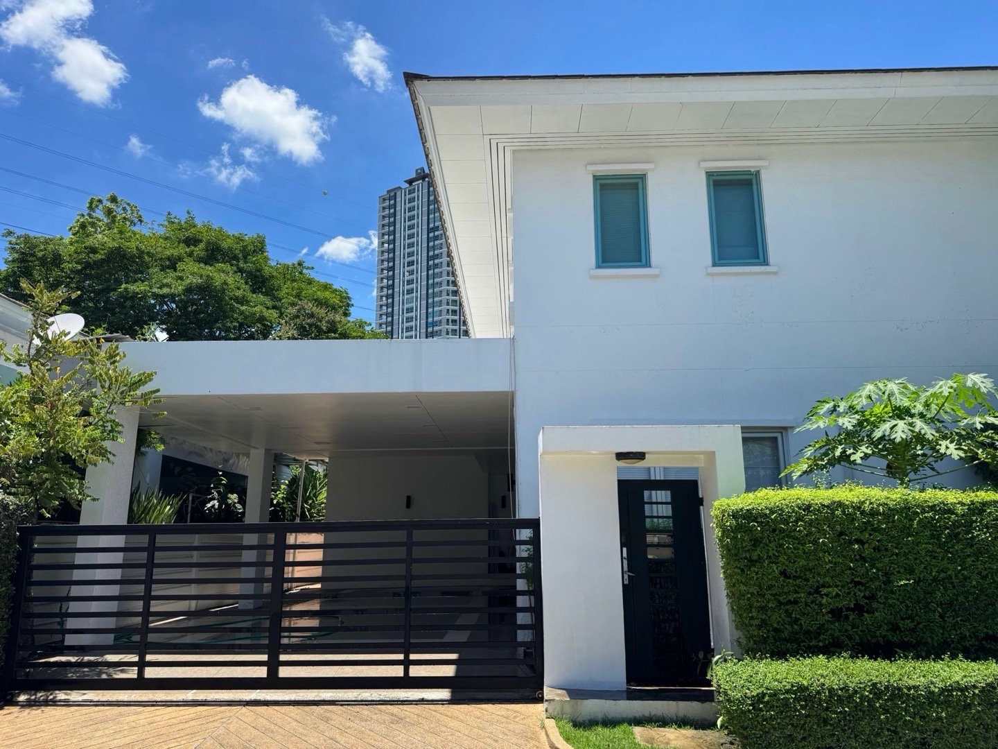 บ้านเดี่ยวพัฒนาการ พื้นที่ใหญ่ 500 ตร.ม ที่ดิน 142 ตร.ว 4 ห้องนอน ใกล้โรงเรียนนานาชาติและห้าง