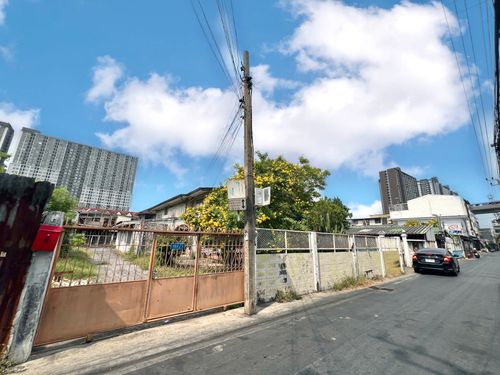 House with land Soi Krungthep - Nonthaburi 21 / 7 bedrooms (for sale), House With land Soi Krungthep - Nonthaburi 21 / 3 Bedrooms (FOR SALE) BNS007