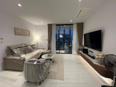 🔥For Rent Now🔥 Supalai Icon Sathorn, large 3-bedroom unit, high floor, city view, 2 parking spaces. Ideal for families, in the heart of Sathorn.