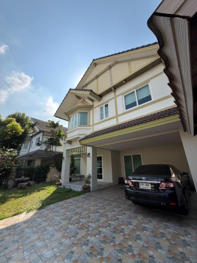 🔥Urgent Sale🔥 2-story detached house, Laddarom Watcharapol, 72 sq.wah, 4 bedrooms, 4 bathrooms, north-facing house, near Sukhumvit 5 expressway. Special price.