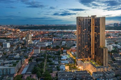 🔥For Rent Now🔥 OKA HAUS Sukhumvit 36, near BTS Thonglor, stunning city view, fully furnished, ready to move in, in the heart of Sukhumvit.
