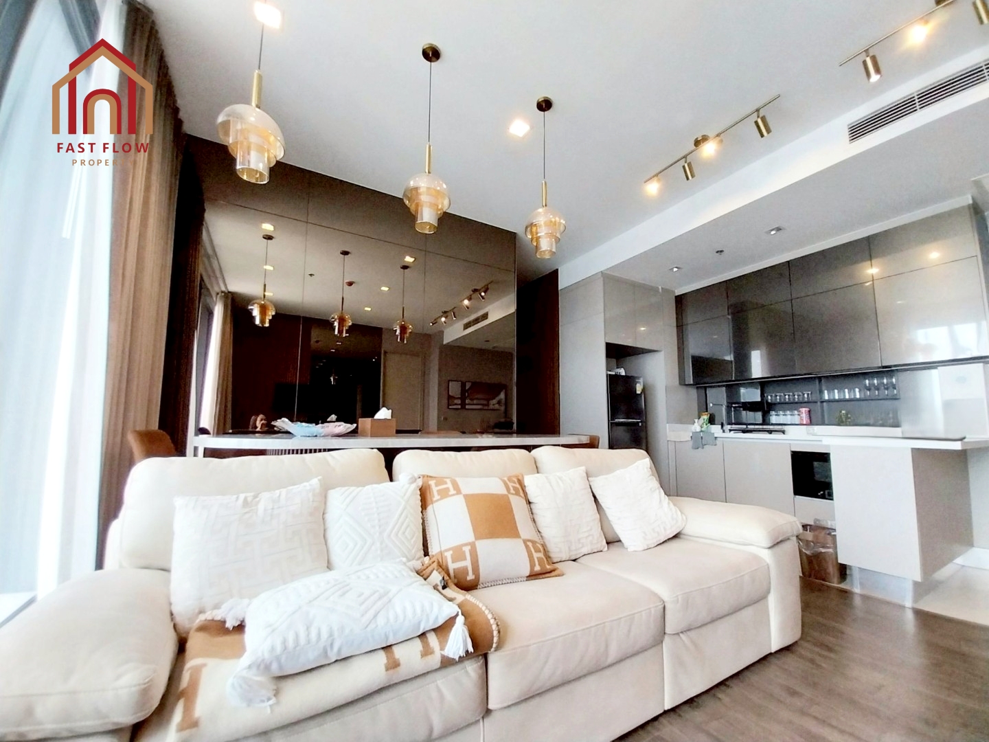 ขาย ชั้น 38 วิวไม่บล็อก 3ห้องนอน 2 ห้องน้ำ ยูนิตมุม ดิ แอดเดรส สยาม-ราชเทวี fully furnished The Address Siam-Ratchathewi ใกล้ BTS ราชเทวี ติดถนนเพชรบุรี PKA