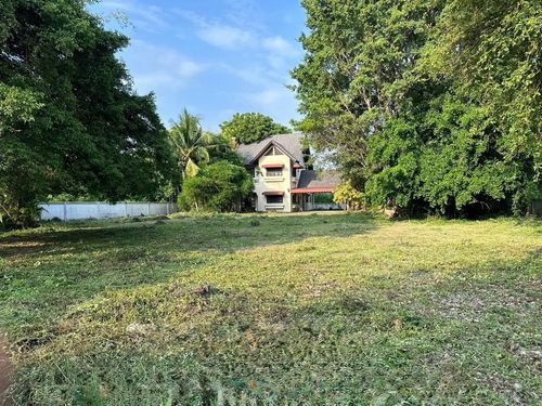 1+ Rai Land with House on Mahidol Road near Chiang Mai Airport Orange Zoning Ideal for Investment and Development