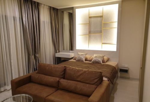Noble Ploenchit 45 sq.m. 1b Please add LINE ID @806qphgn o8415o5483