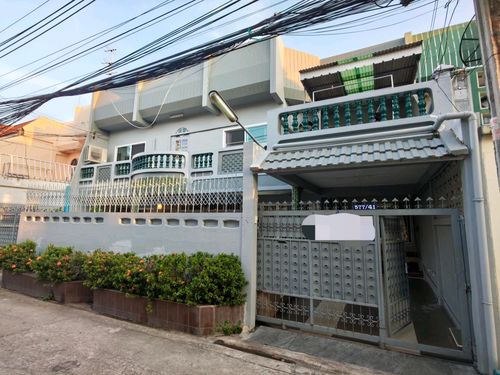 💫ขายบ้านจรัญ  13 ใกล้Mrt หมู่บ้านอิ่มอัมพร 1จรัญ 13 แยก 9 (พาณิชยาการธนบุรี)✨ทำเลดีมาก ห่าง Mrt จรัญ13 ⚡เพียง500 เมตร✨บ้านสวย renovate ใหม่⚡หน้าบ้านทิศเหนือ🎉เข้าออกได้ทั้ง จรัญ11 และ จรัญ13