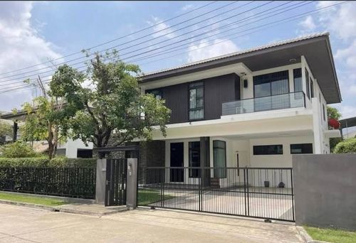 ให้เช่าบ้านเดี่ยว 2 ชั้น โครงการ มัณฑนา ศรีนครินทร์ แอร์เฟอร์นิเจอร์ครบพร้อมเข้าอยู่ มี4ห้องนอน 4ห้องน้ำ 1ห้องแม่บ้าน ราคาเช่าเดือนละ75,000บาท/เดือน