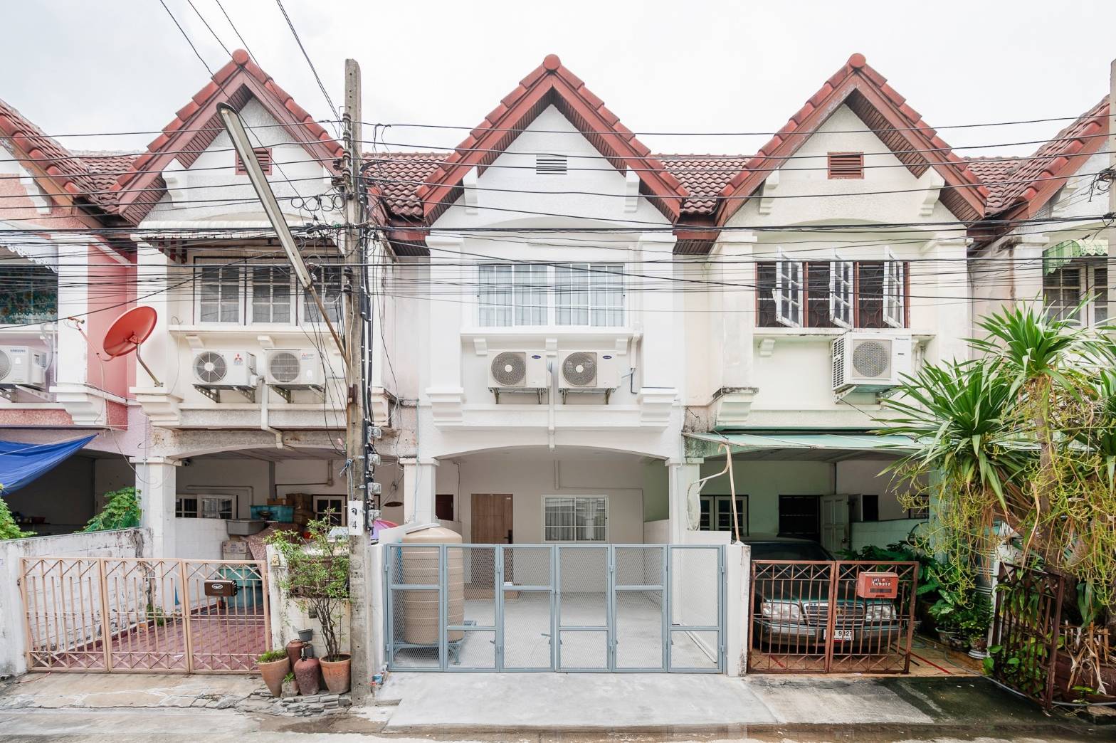 🏡✨📍 Baan Phibun Lat Phrao 101 📍 Newly renovated style “Modern English” ✨🏡 2 bedrooms, 2 bathrooms