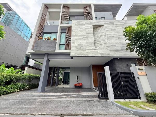 🚩 Luxury house for rent @The Gentry Pattanakarn 2. Bangkok Prep International School, Ekkamai International School. Fully furnished, ready to move in.
