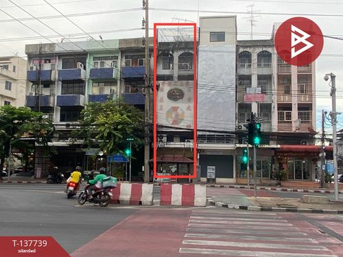 4-story commercial building for sale, area 24.1 sq m, Bangkok, next to Phetkasem Road, near MRT Bang Khae.